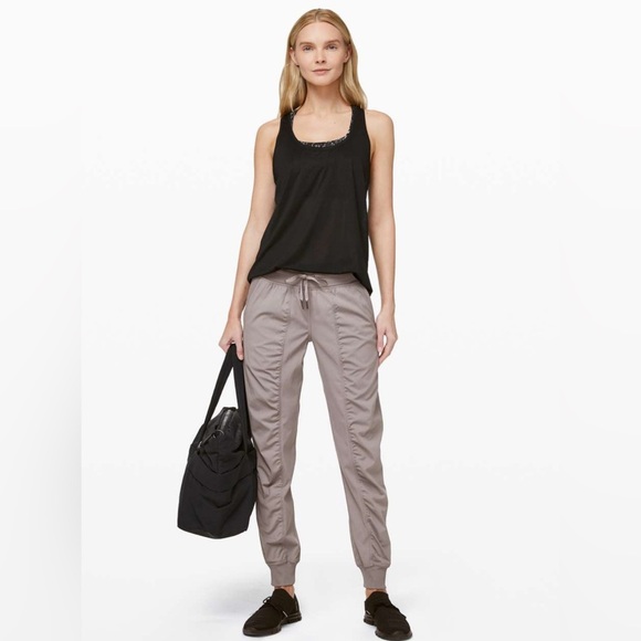 RARE Lululemon Dance Studio Jogger 28” – Half Moon Color, Size 10 (Like New) - Picture 3 of 13